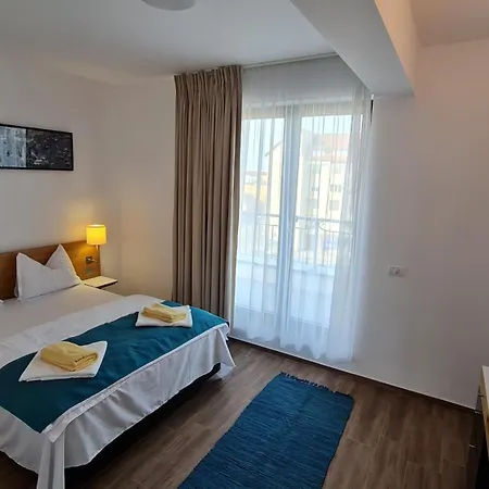 Appartamento Jafar 9 - Spacious 1-Bedroom With Balcony