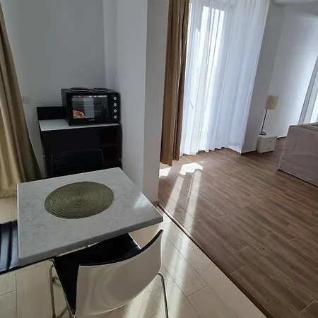 Jafar 9 - Spacious 1-Bedroom With Balcony Appartamento Timisoara
