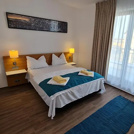Jafar 9 - Spacious 1-Bedroom With Balcony Appartamento *