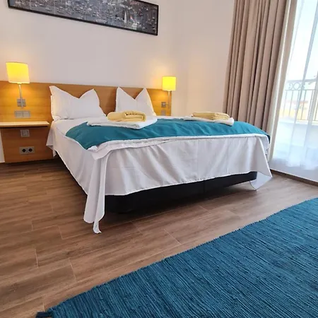 Appartamento Jafar 9 - Spacious 1-Bedroom With Balcony *