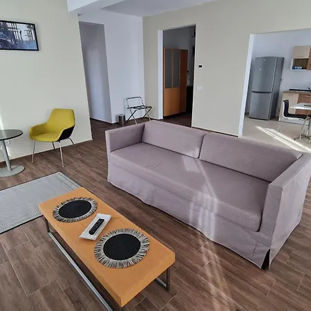 Jafar 9 - Spacious 1-Bedroom With Balcony * Timisoara
