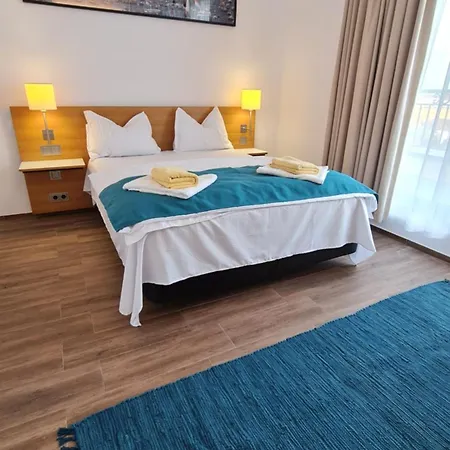 Appartamento Jafar 9 - Spacious 1-Bedroom With Balcony