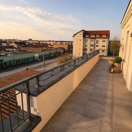 Apartment Jafar 9 - Spacious 1-bedroom With Balcony Timişoara